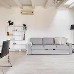 Bright Flat In The Heart Of Porta Venezia Apartman Milánó