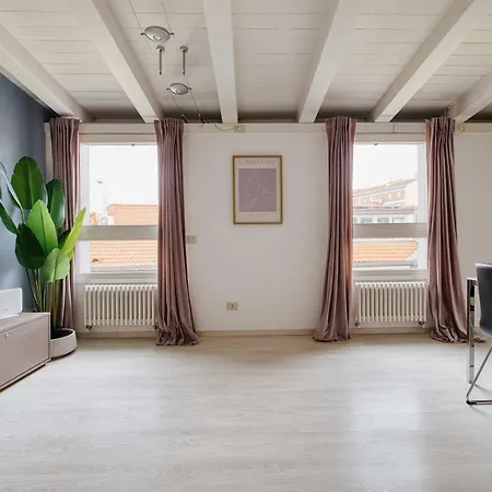 Elegant Near Porta Venezia Apartment *