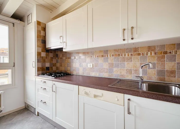 Bright Flat In The Heart Of Porta Venezia Apartment *